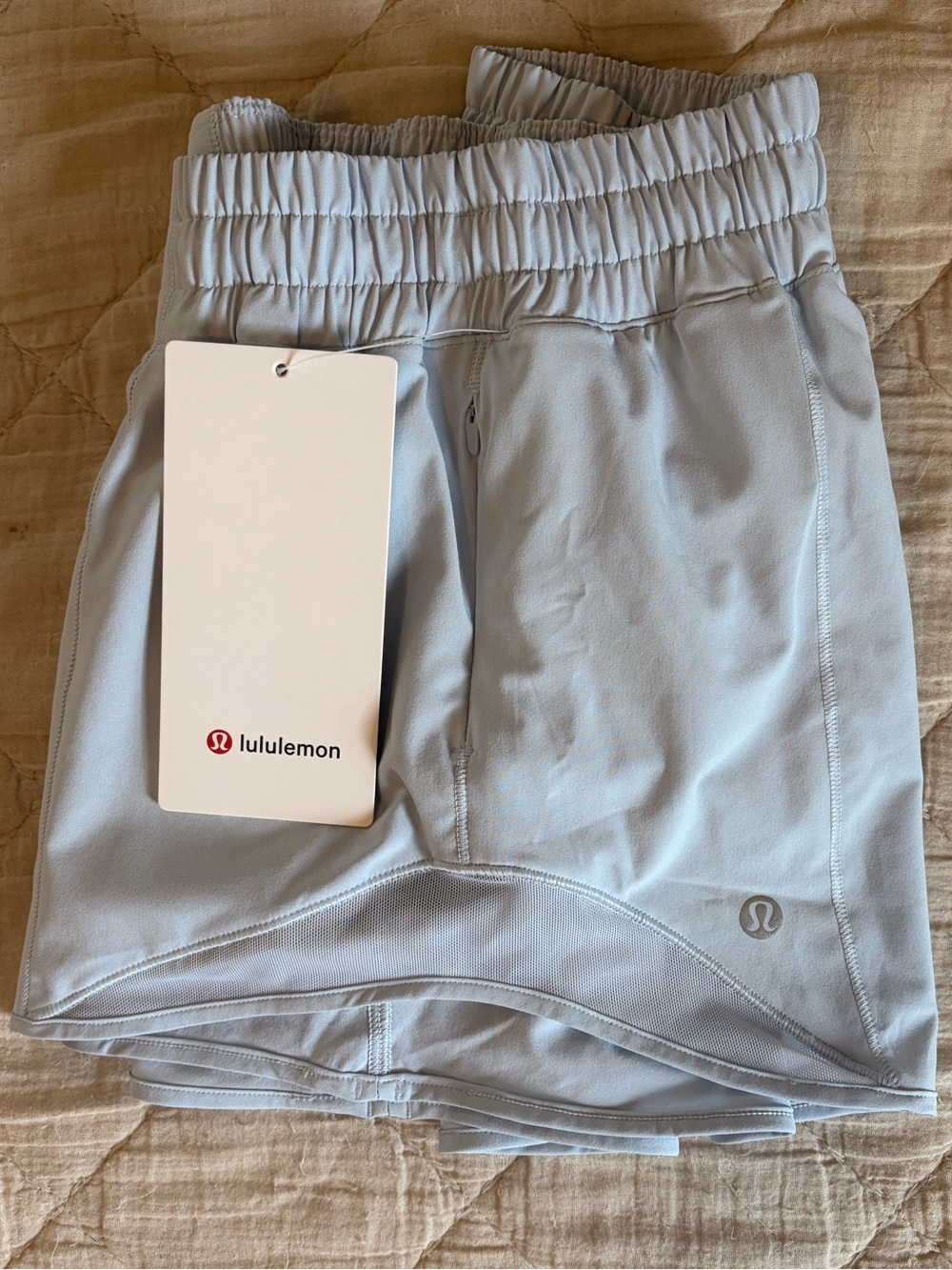 NWT lululemon athletica Light Blue Hotty Hot Low Rise Short 14